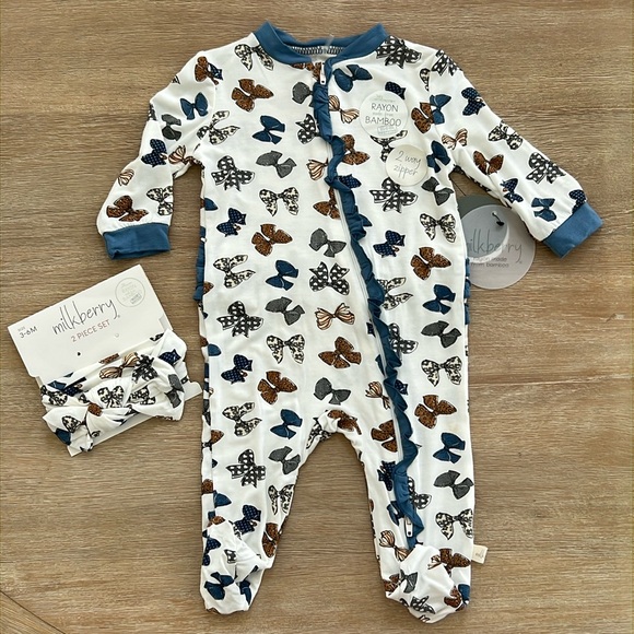 Milkberry Baby Girl Bamboo Footie Sleeper with Headband Bows 0-3 3-6 6-9 months - Picture 1 of 7